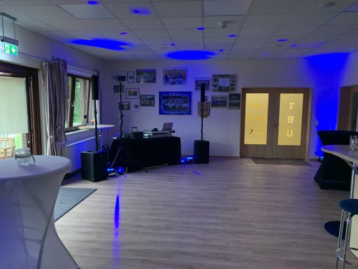Geburtstagsfeier mit DJ Peter im Vereinsheim Uphusen